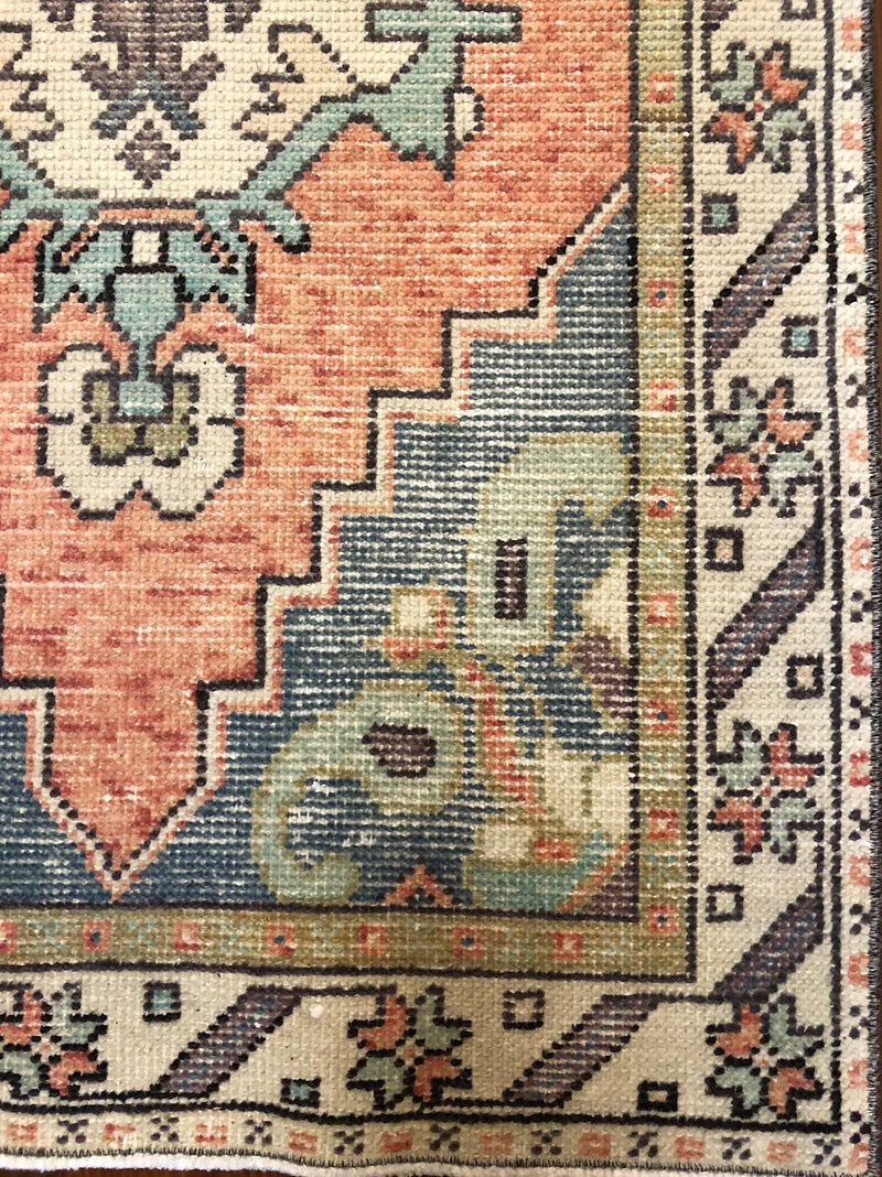 Turkish Medallion Runner