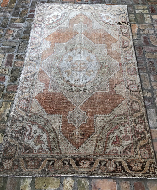 Apricot Turkish Medallion